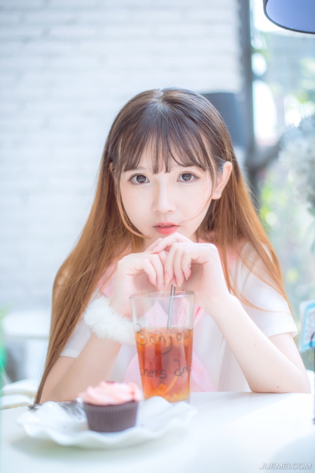 我可以耐心等，幸福可以来得慢一些，只要它是真的。